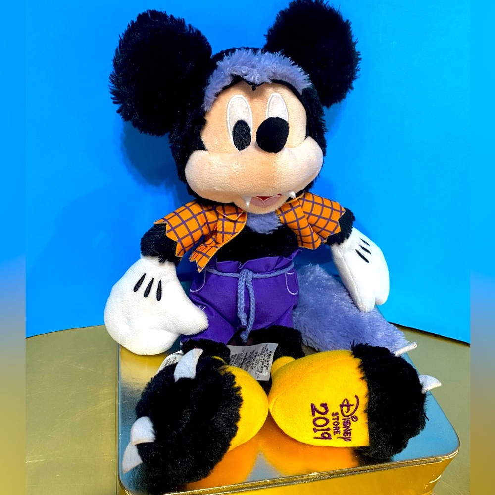 DISNEY STORE HALLOWEEN WEREWOLF MICKEY MOUSE PLUSH 2019  EMBROIDERED FOOT 15”